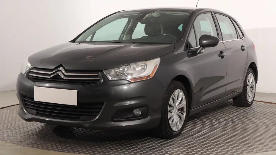 Citroen C4 -