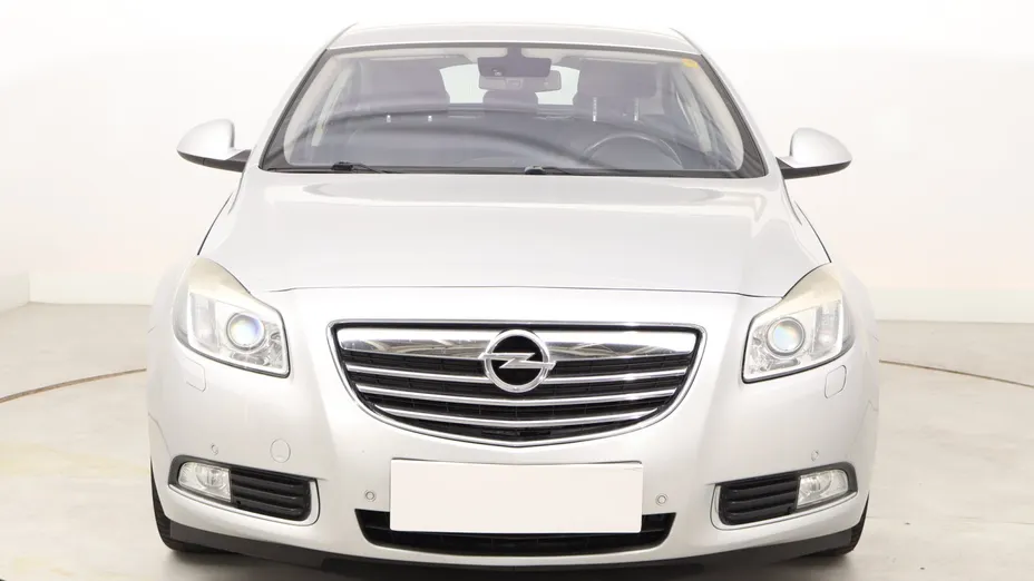 Opel Insignia -