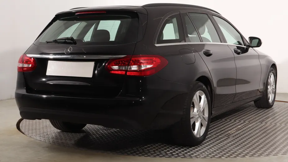Mercedes C Klasa -