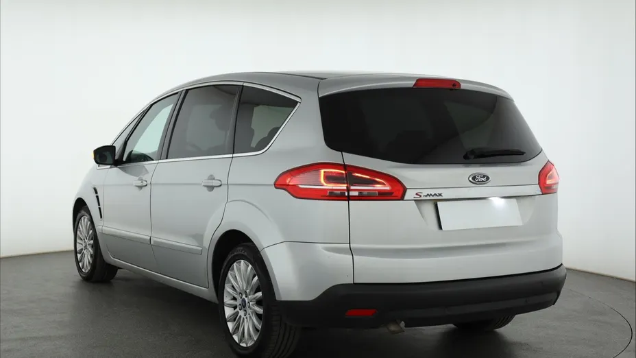 Ford S-MAX -