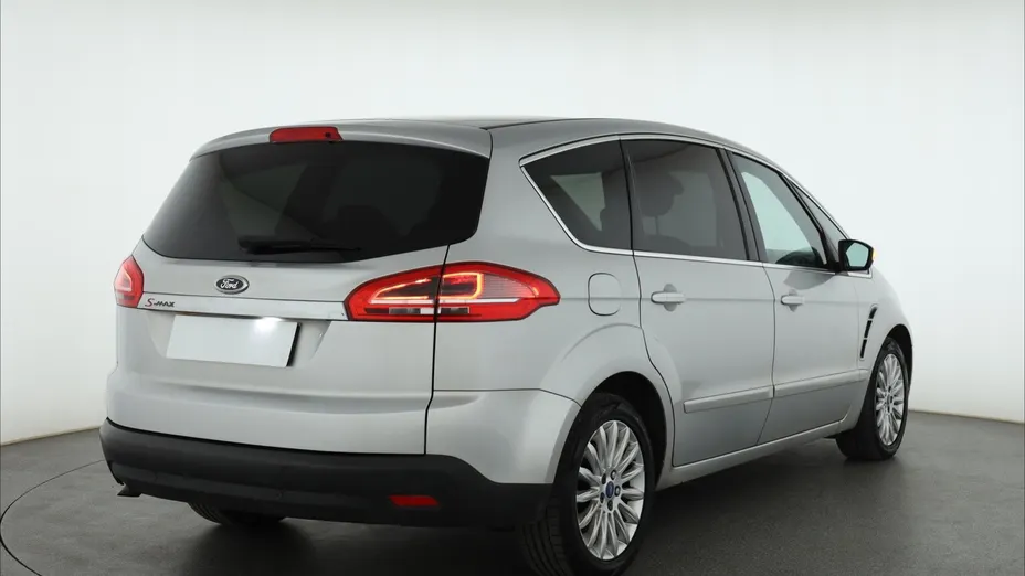 Ford S-MAX -