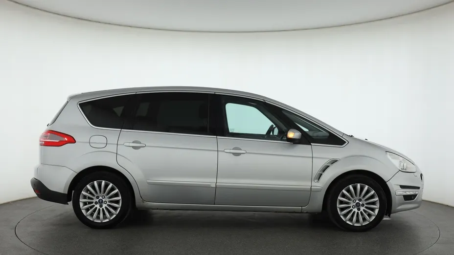 Ford S-MAX -