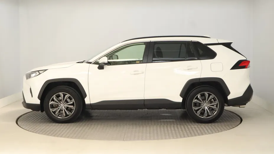 Toyota RAV4 -