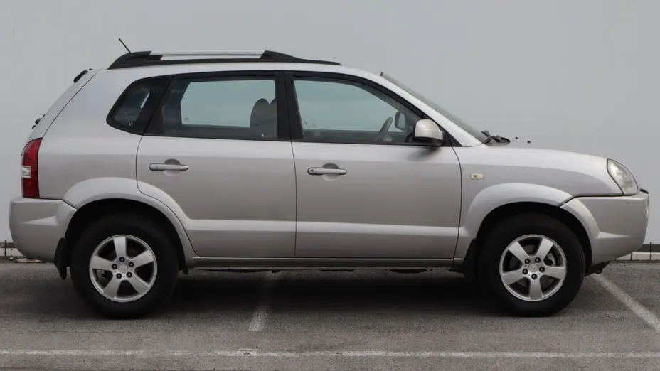 Hyundai Tucson -