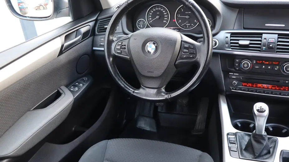 BMW X3 -