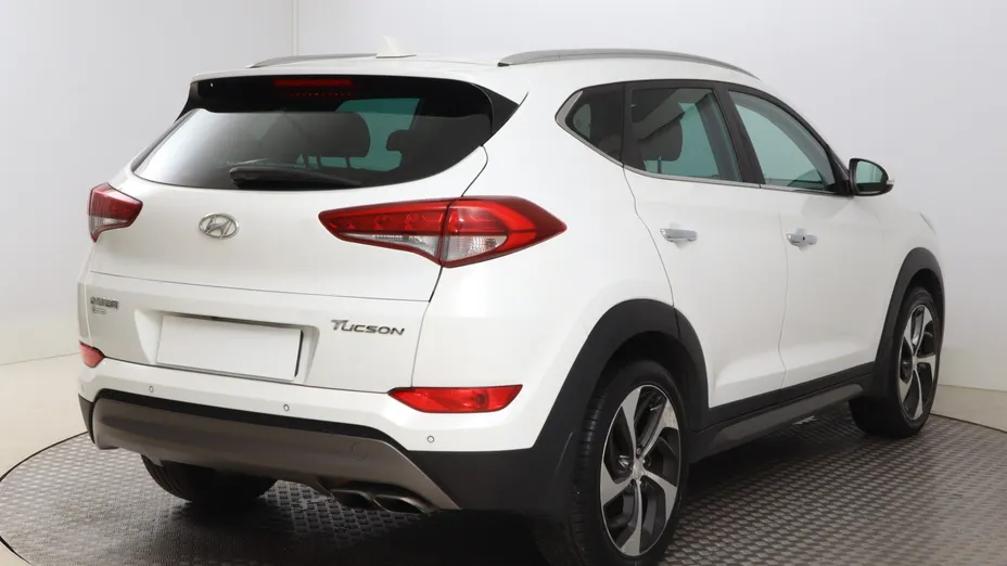 Hyundai Tucson -