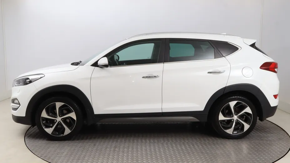 Hyundai Tucson -