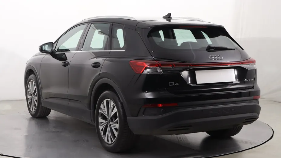 Audi Q4 e-tron -