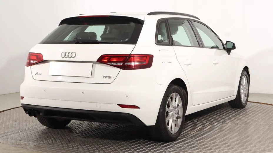 Audi A3 -
