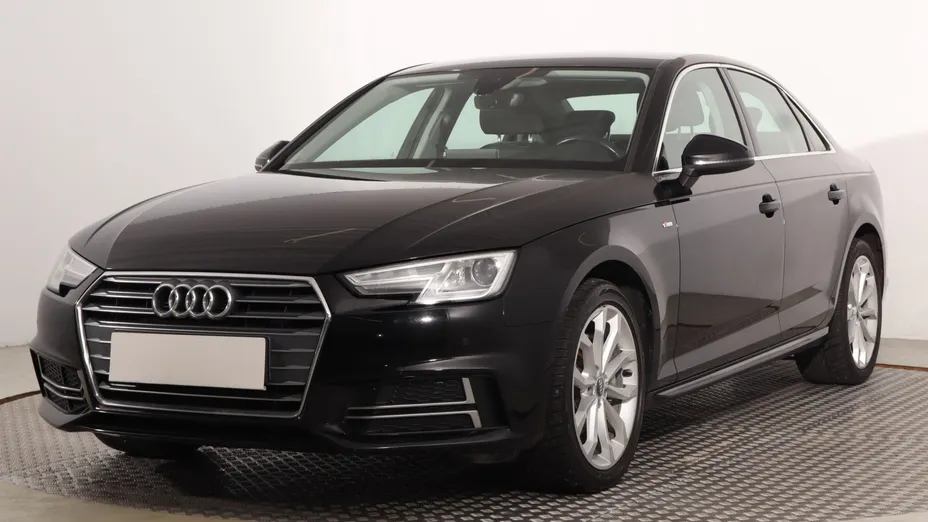 Audi A4 -