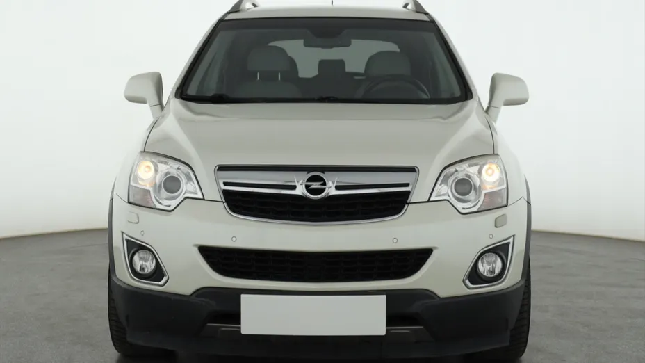 Opel Antara -