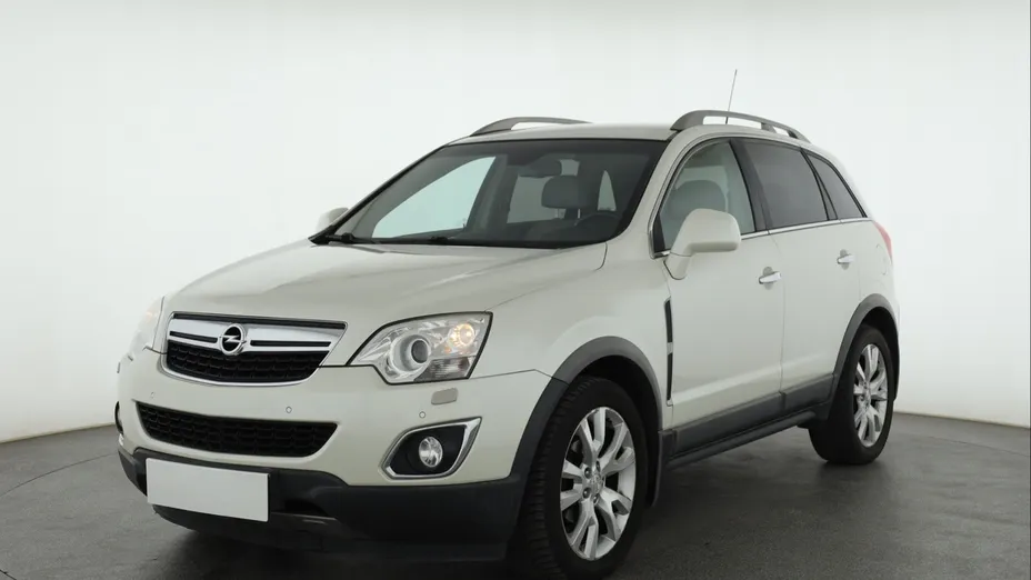 Opel Antara -