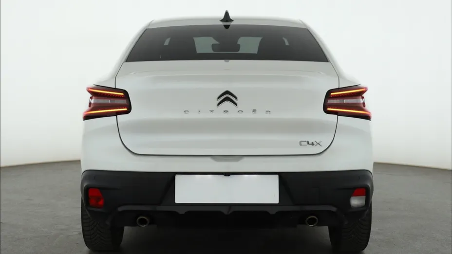 Citroen C4 X -