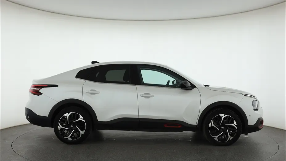 Citroen C4 X -