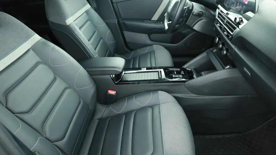 Citroen C4 X -