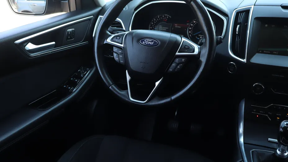 Ford S-MAX -