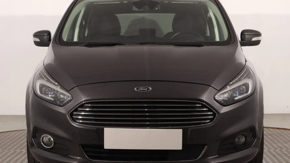 Ford S-MAX -