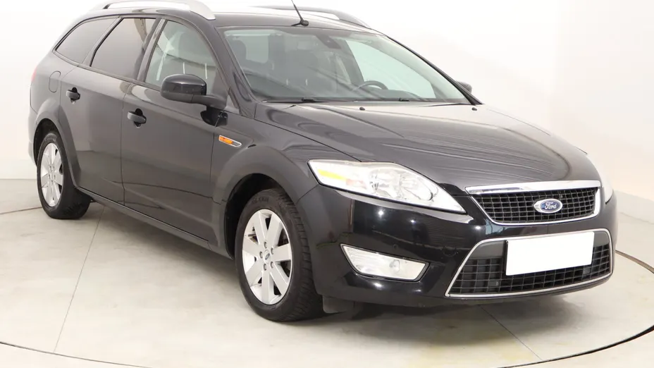 Ford Mondeo -