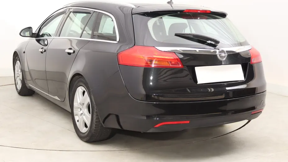 Opel Insignia -