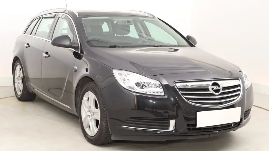 Opel Insignia -