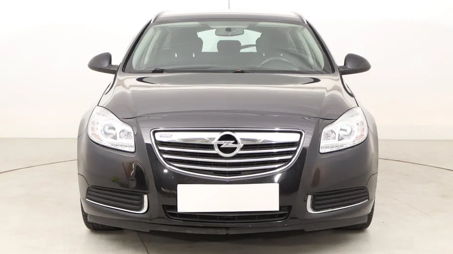 Opel Insignia -