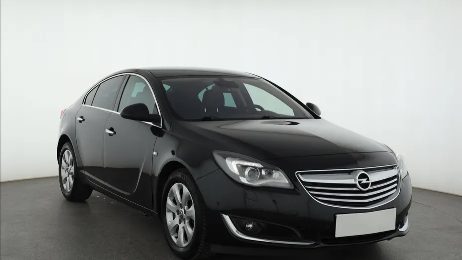Opel Insignia -