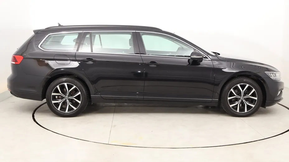 VW Passat -