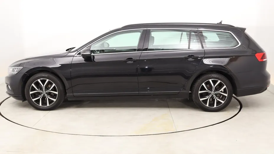 VW Passat -