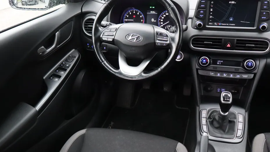 Hyundai Kona -