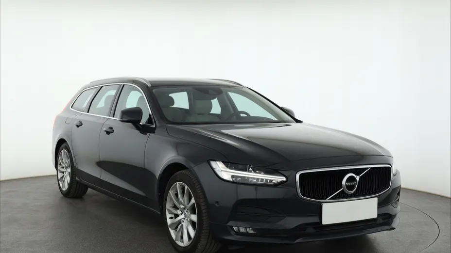 Volvo V90 -