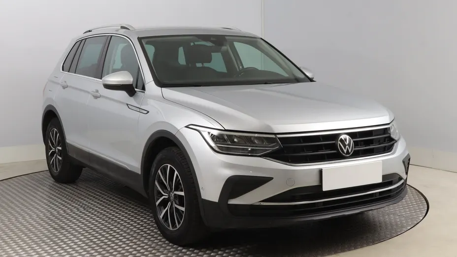 VW Tiguan -