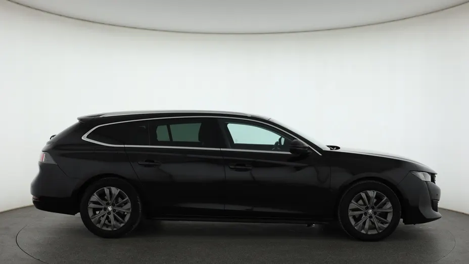 Peugeot 508 -