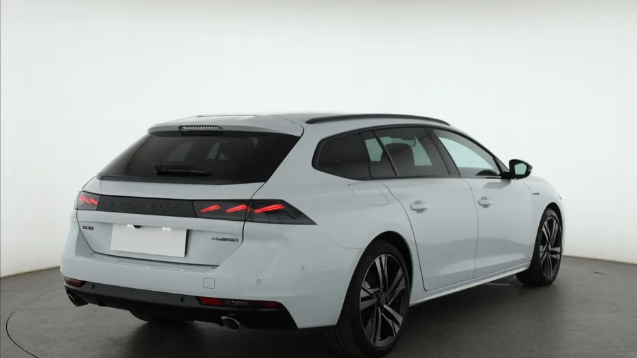 Peugeot 508 -
