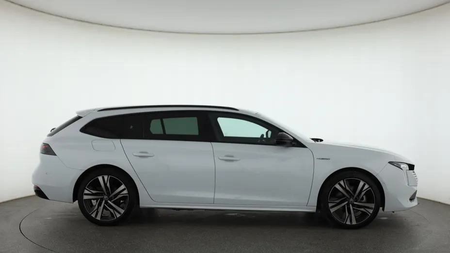Peugeot 508 -