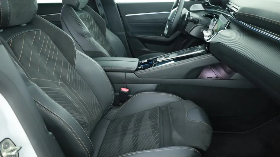 Peugeot 508 -