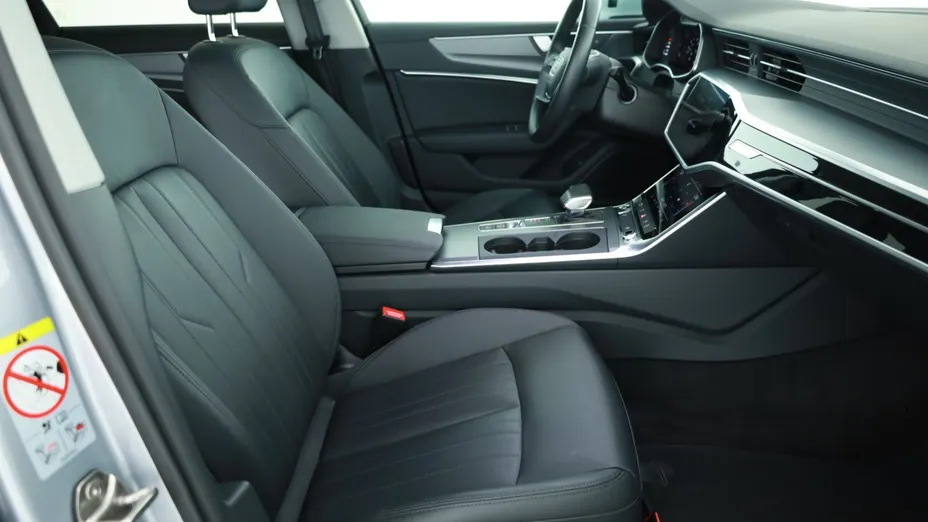 Audi A6 -