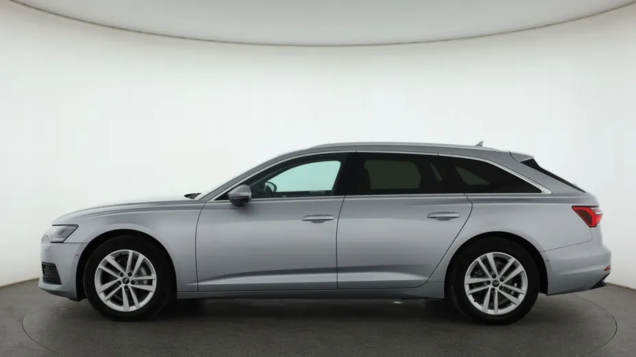 Audi A6 -