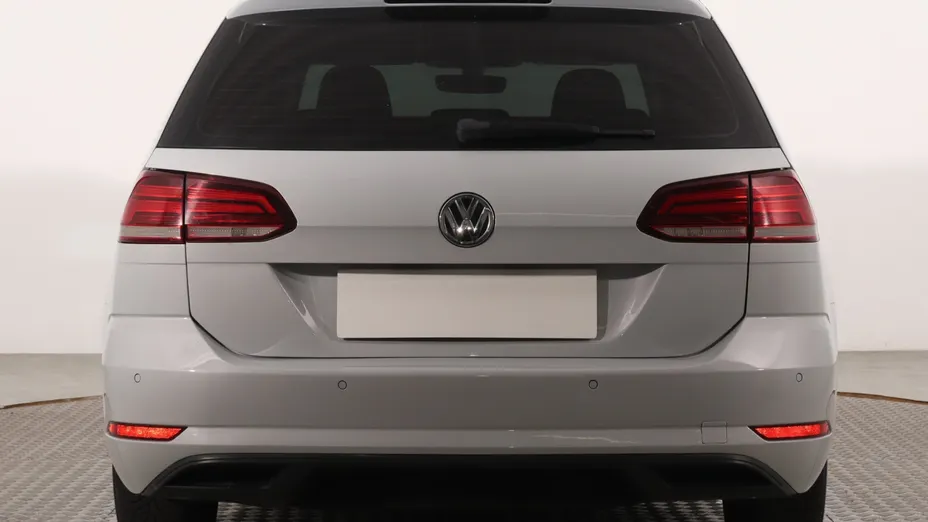 VW Golf -