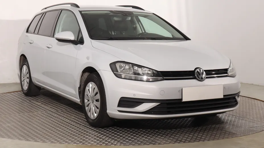 VW Golf -