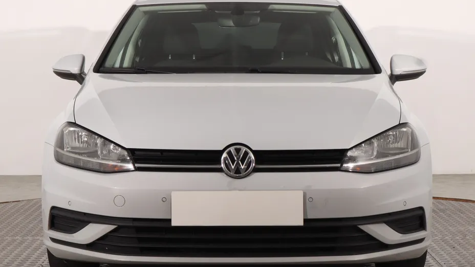 VW Golf -
