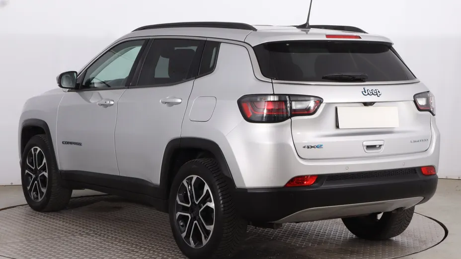 Jeep Compass -