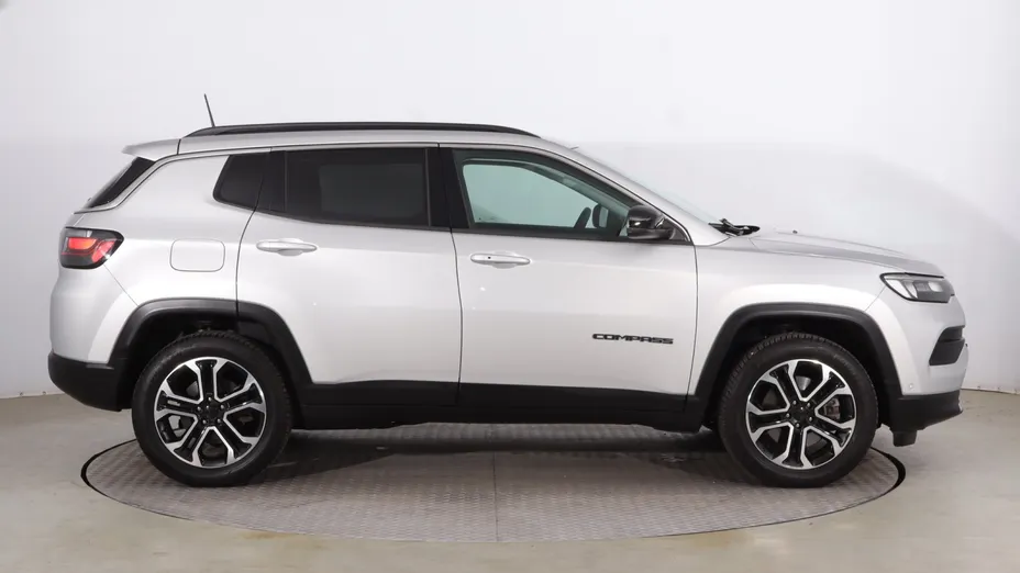 Jeep Compass -