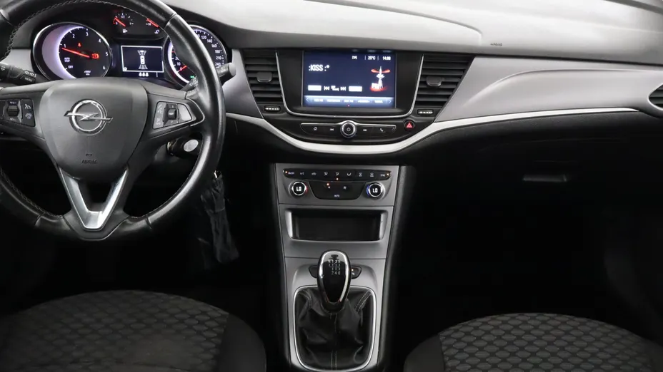 Opel Astra -