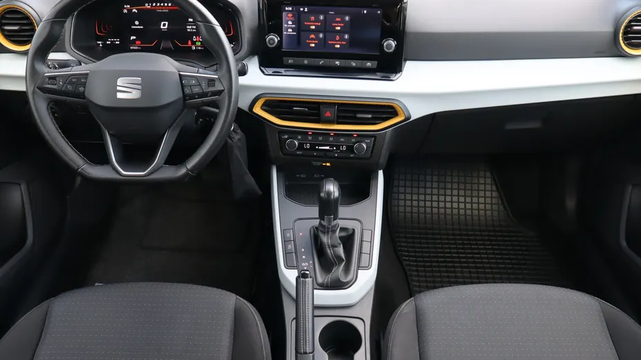 Seat Arona -