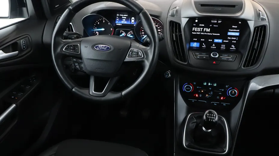 Ford Kuga -
