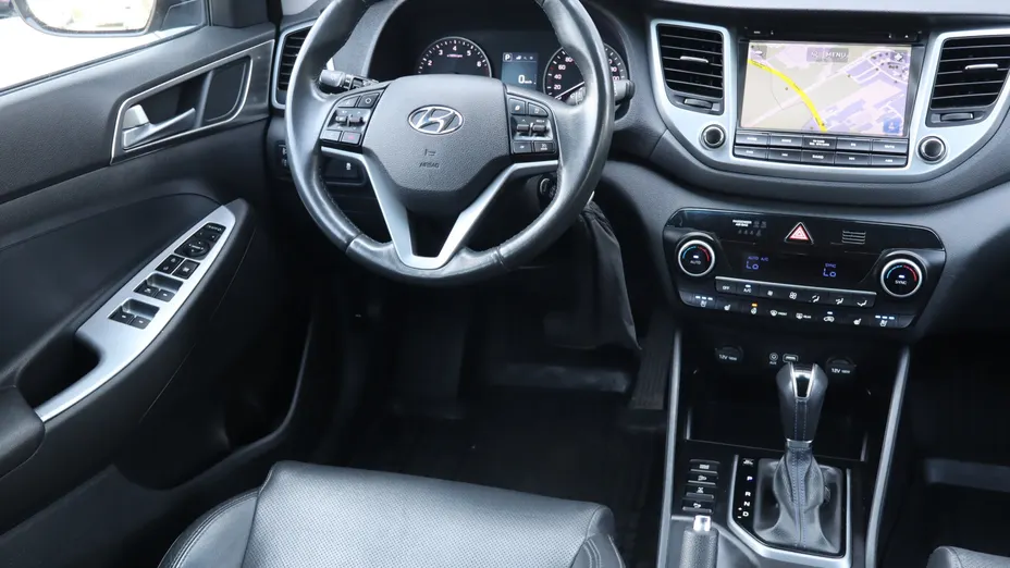 Hyundai Tucson -