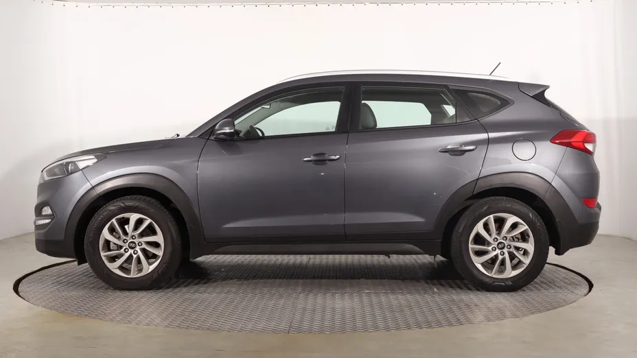 Hyundai Tucson -
