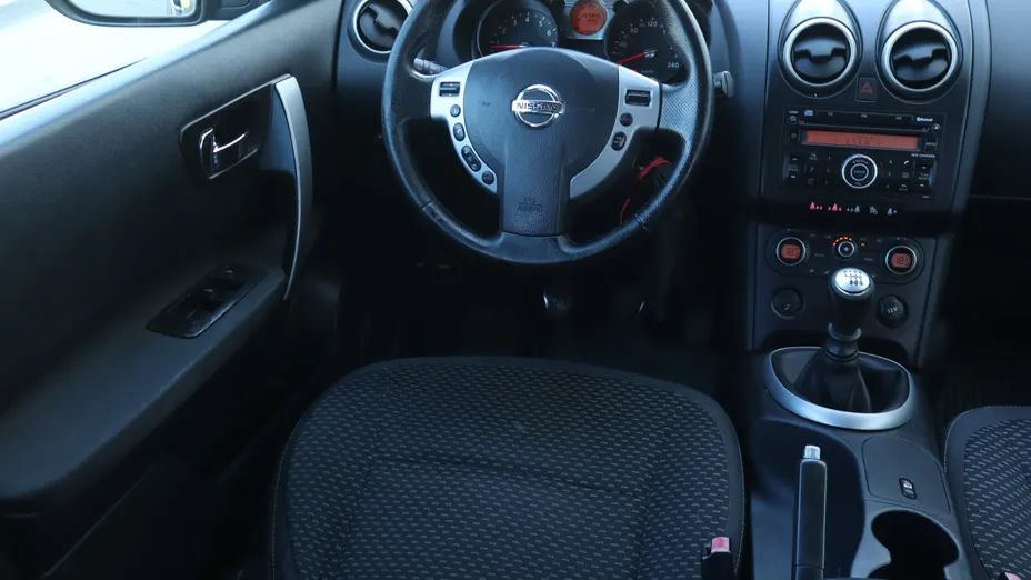 Nissan Qashqai -
