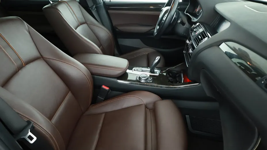 BMW X3 -