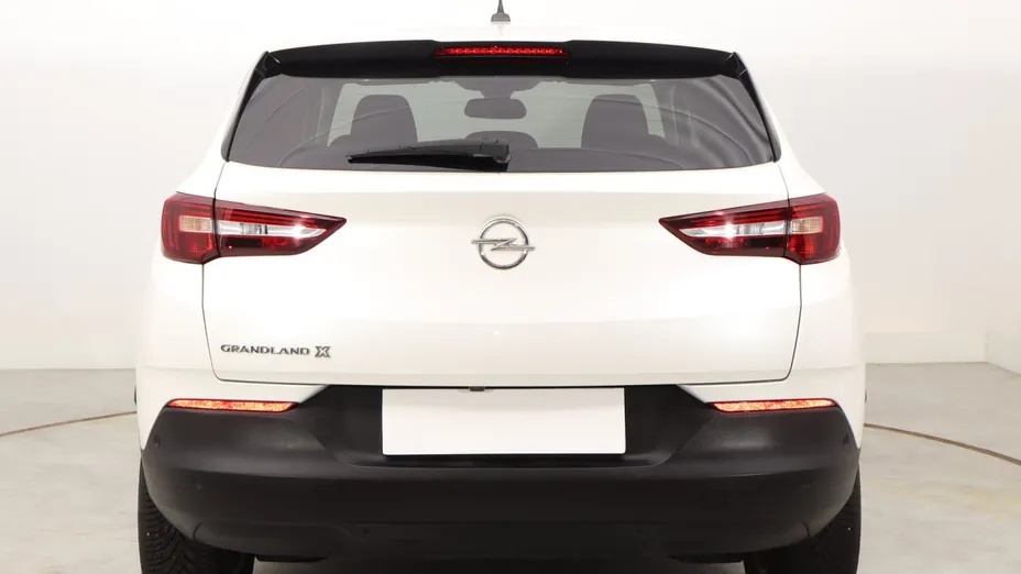 Opel Grandland -